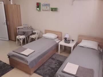 Фото номера Трехместный номер с собственной ванной комнатой Гостевой дом Rooms Lagat г. Троян 22