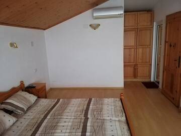Фото номера Двухместный номер с 1 кроватью и балконом Гостевой дом Guest House Bojana г. Троян 2