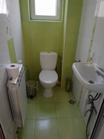 Фото номера Двухместный номер с 2 отдельными кроватями Гостевой дом Guest House Bojana г. Троян 4