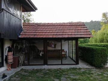 Фото номера Дом с 4 спальнями Гостевой дом Guest House Bojana г. Троян 5