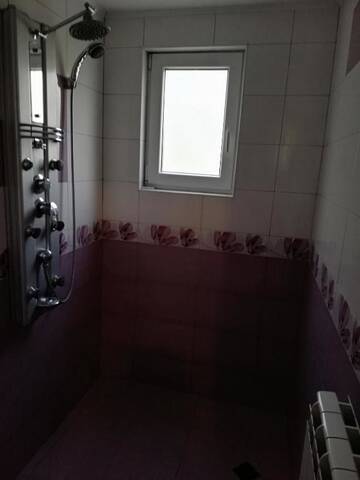 Фото номера Двухместный номер с 2 отдельными кроватями Гостевой дом Guest House Bojana г. Троян 8